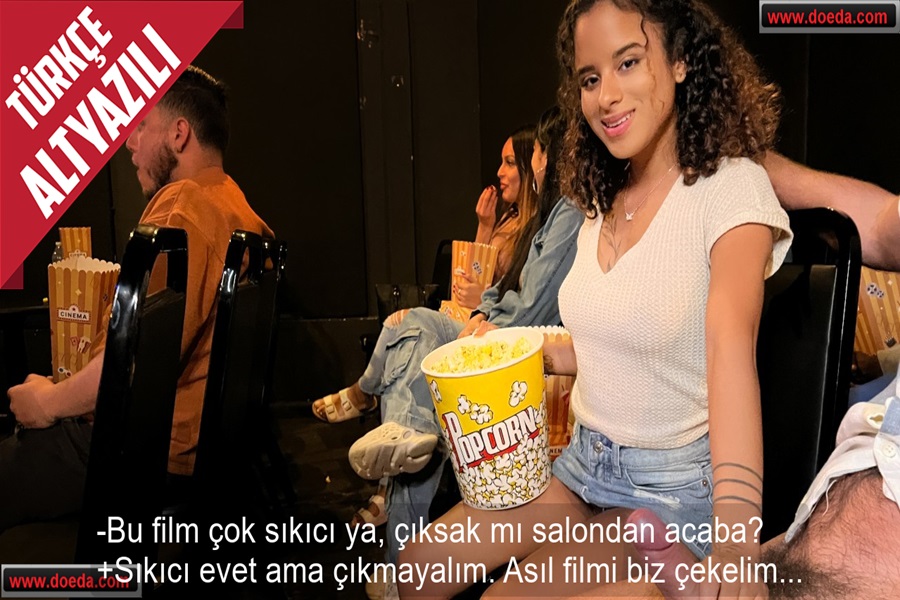 Sinemada Gittikleri Filmden Sıkılınca Asıl Filmi Onlar Çevirdi